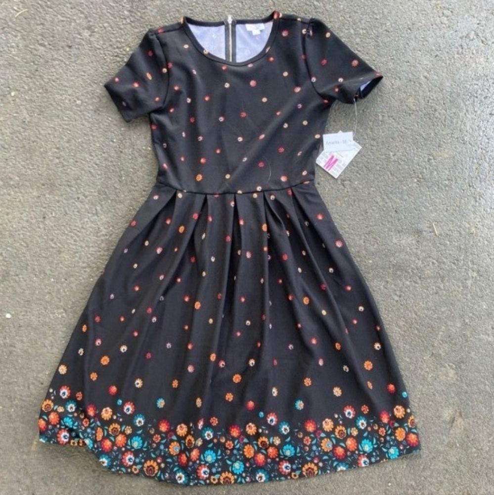 Medium Black Floral Lularoe Amelia Dress New - Picture 1 of 6